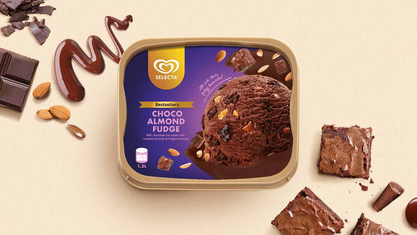 Selecta ice cream tubs design for choco almond fudge.